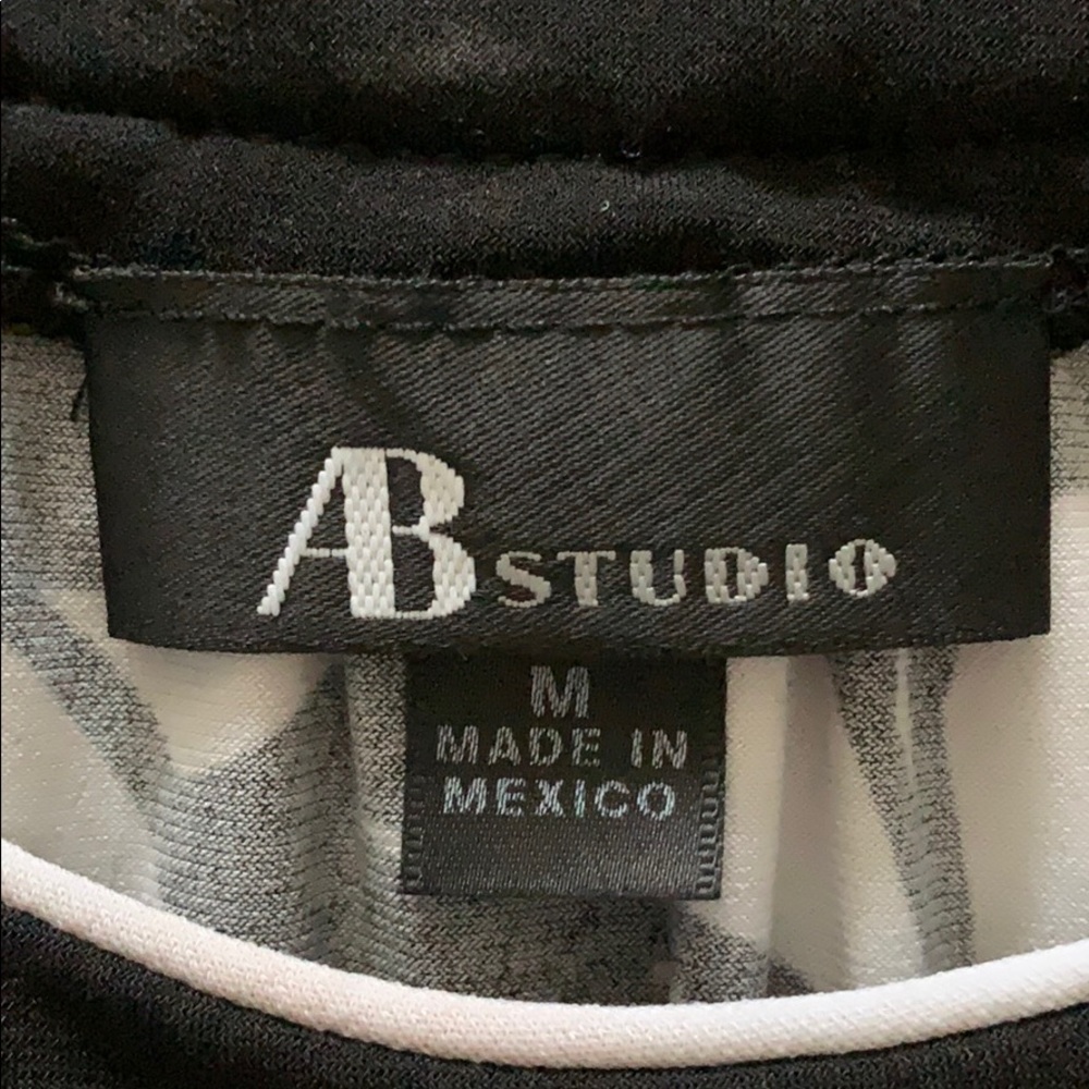 AB Studio Top Size M - Picture 3 of 7